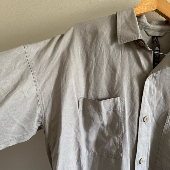 NWT Vuori Trestles Twill Button-Up Shirt Top size Large - Picture 11 of 16
